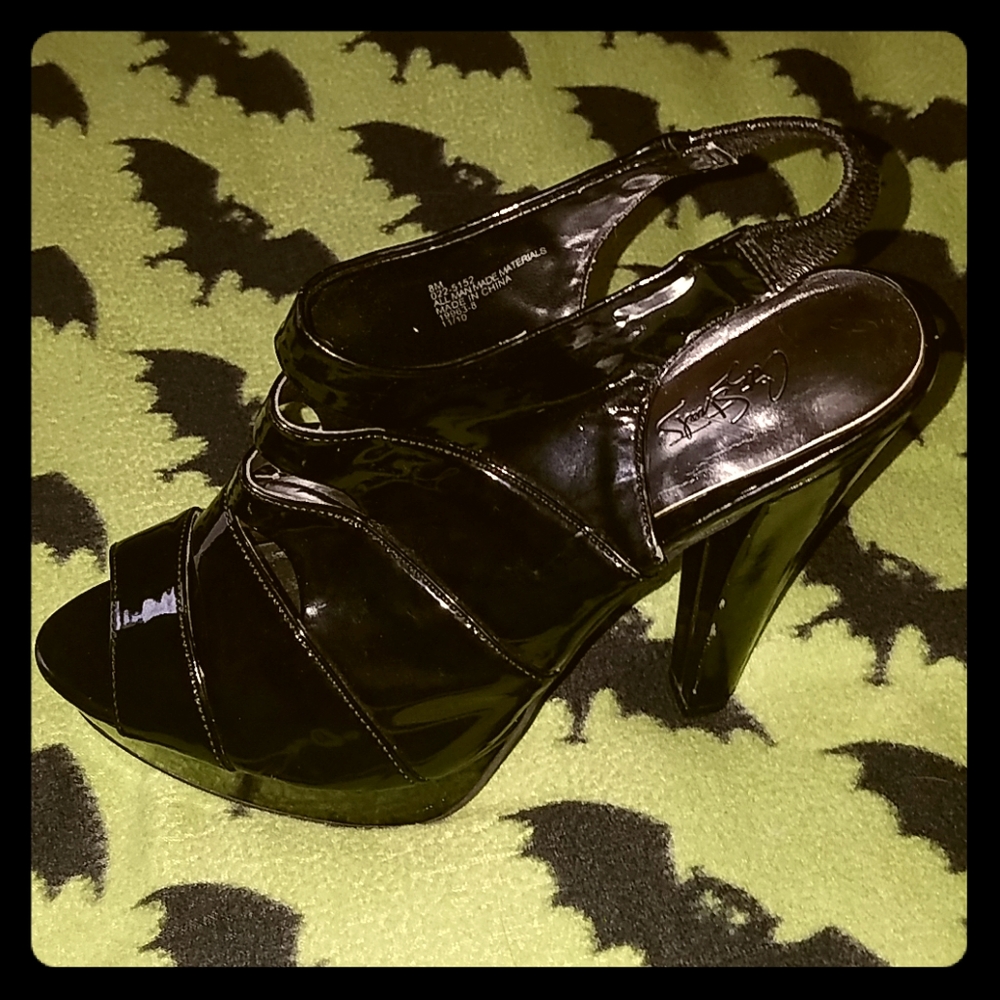 City Streets Heels